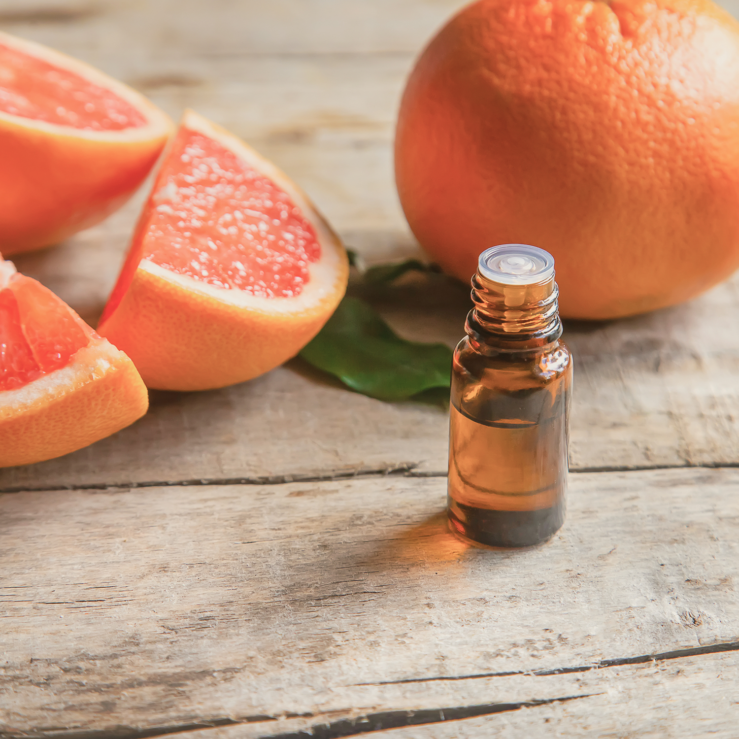 高齢者の「おやすみタイム」に。残暑の夜に寄り添うアロマ